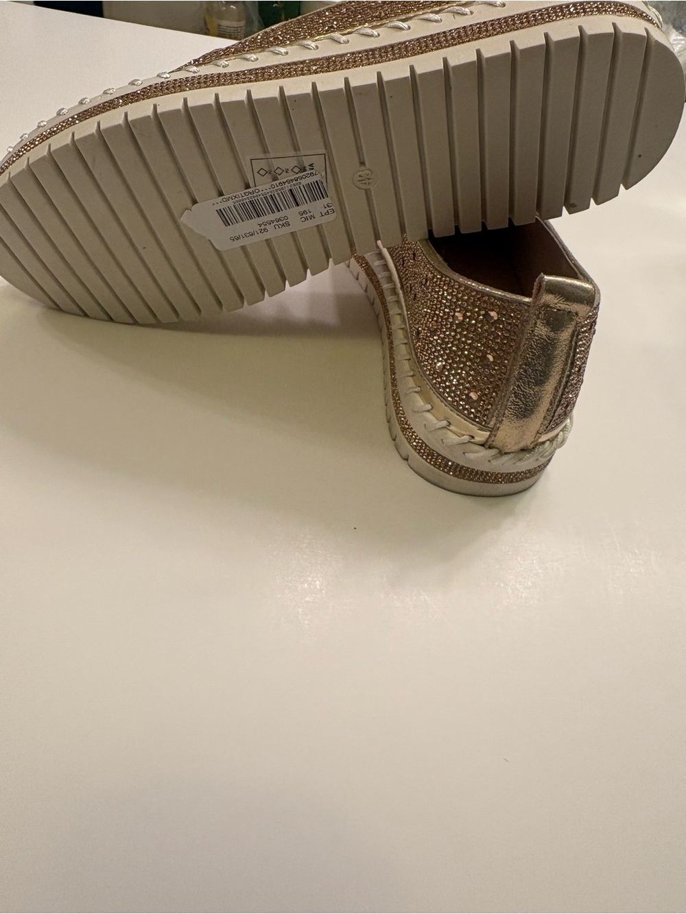 NIB Azalea Wang Brittany Rose Gold Rhinestone Sneakers Size 9 - Picture 8 of 13